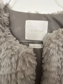 Westen><noscript><img width=