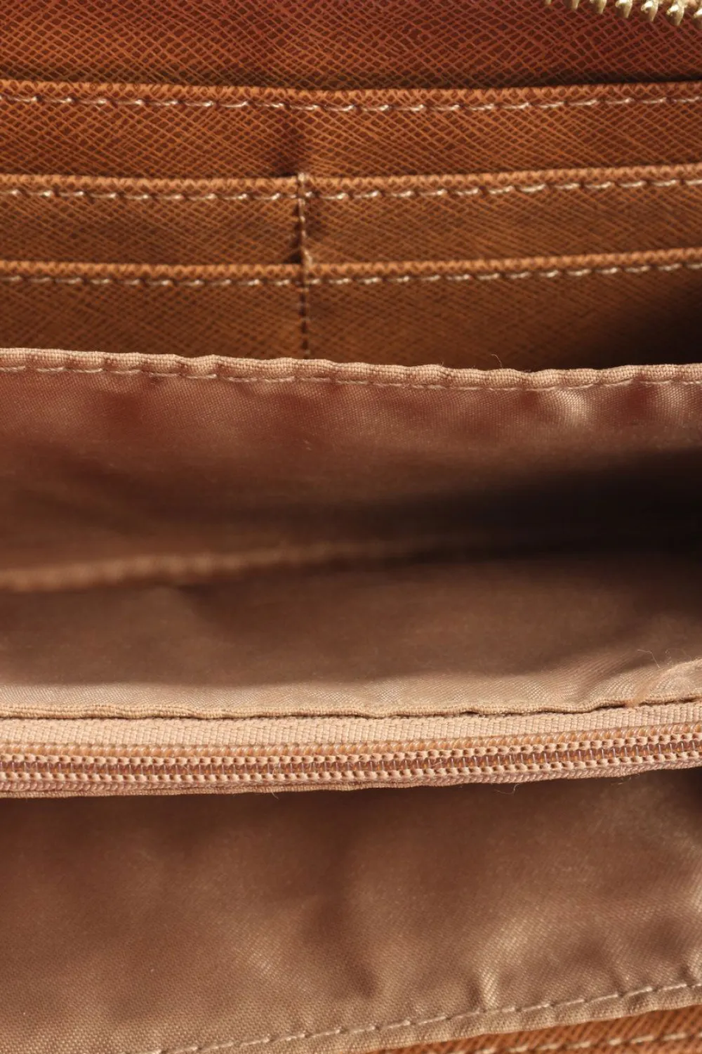 Geldbörse-Y Not? Hot