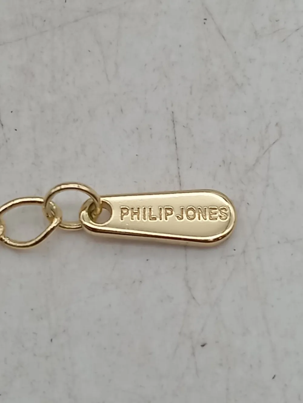 Halskette-Philip Jones