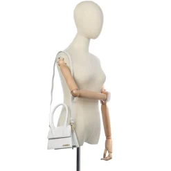 Handtaschen>Jacquemus Handtasche weiß