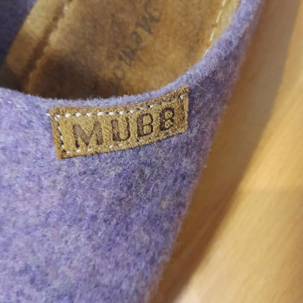 Hausschuhe> Hausschuhe Größe 40 lila