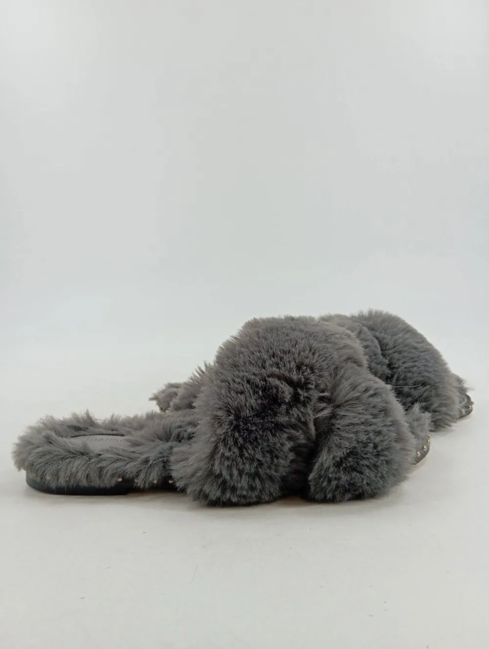 Hausschuhe> Hausschuhe Größe 39 grau