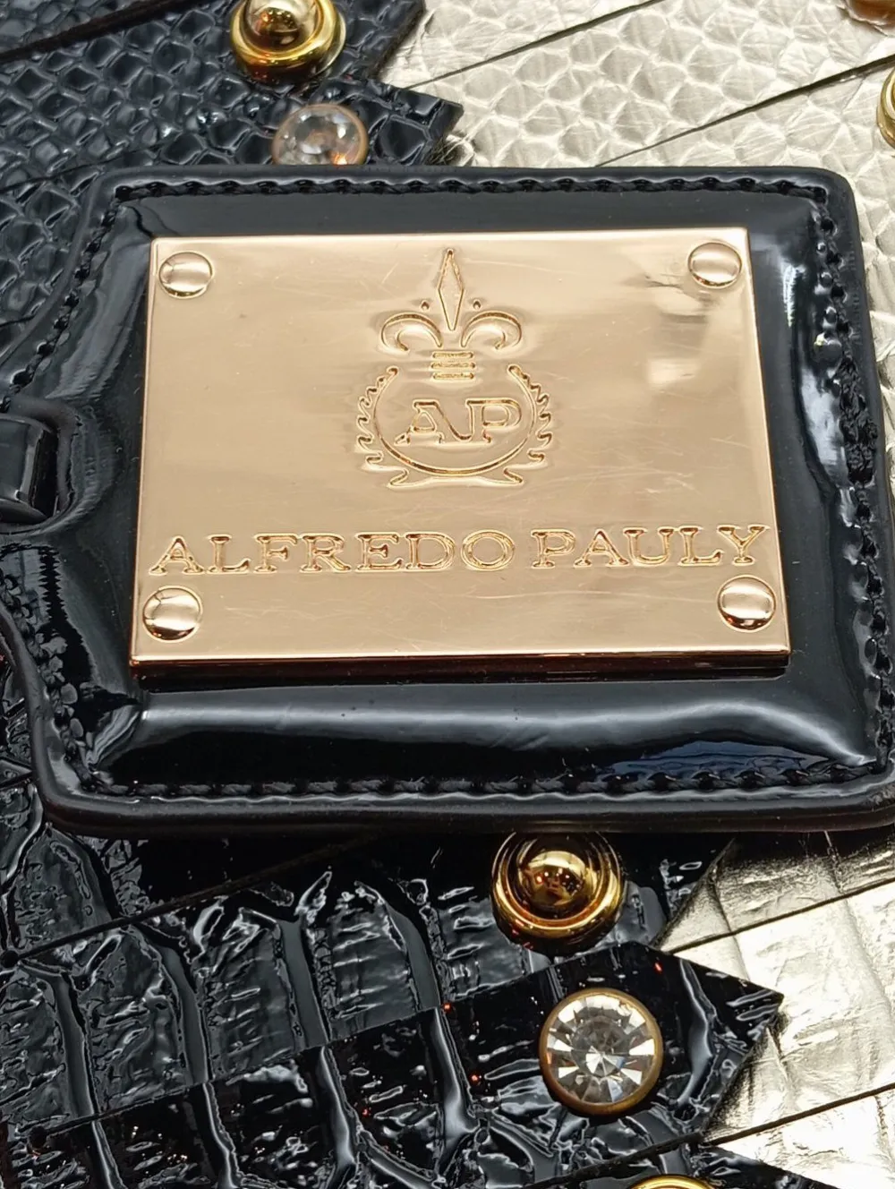 Henkeltasche-Alfredo Pauly