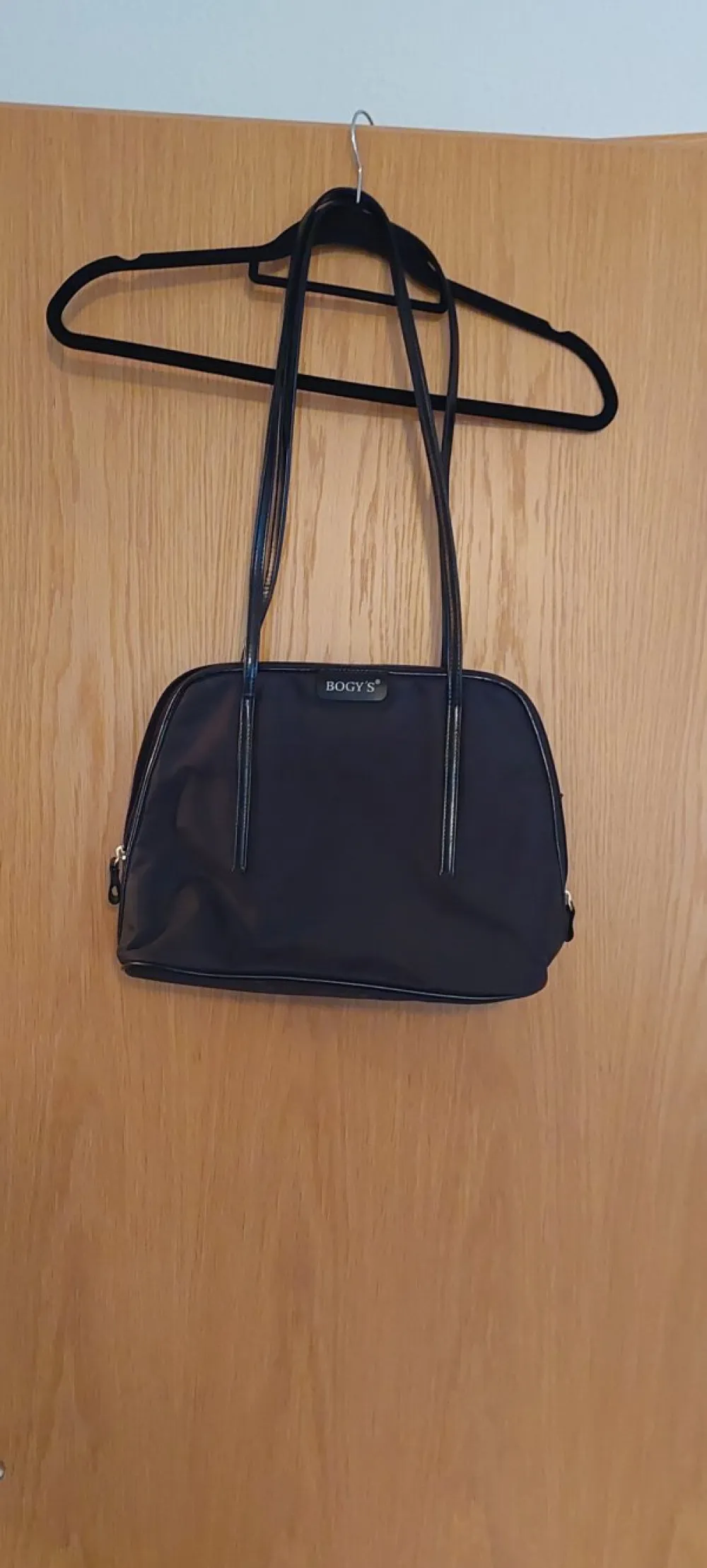 Henkeltasche- Outlet