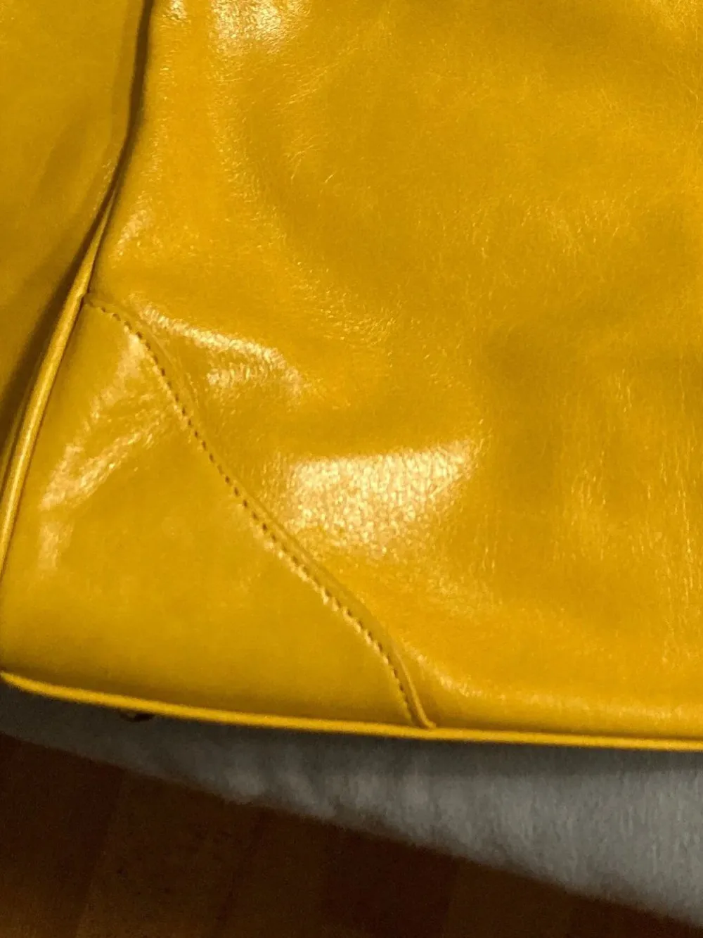 Henkeltaschen> Henkeltasche gelb