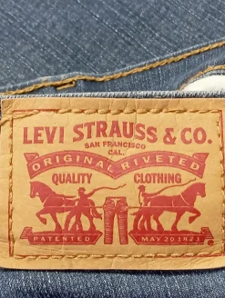 High Waist Jeans Größe 36-Leviu2019s Outlet