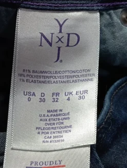 Jeans><noscript><img width=