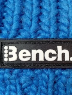 Häkelmütze-Bench Clearance