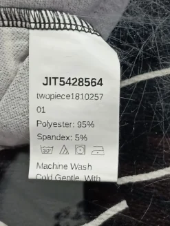 Anzüge><noscript><img width=