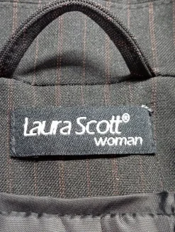 Anzüge><noscript><img width=