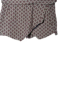 Kurze Hosen>Zara Basic Hot Pants Größe 36