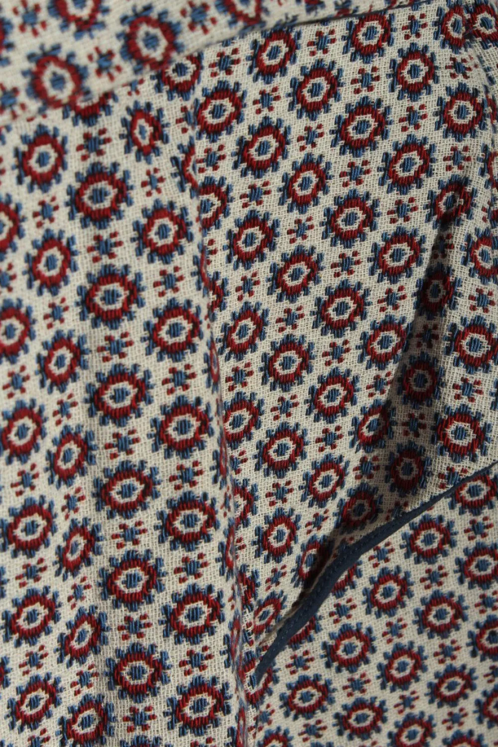 Kurze Hosen>Zara Basic Hot Pants Größe 36