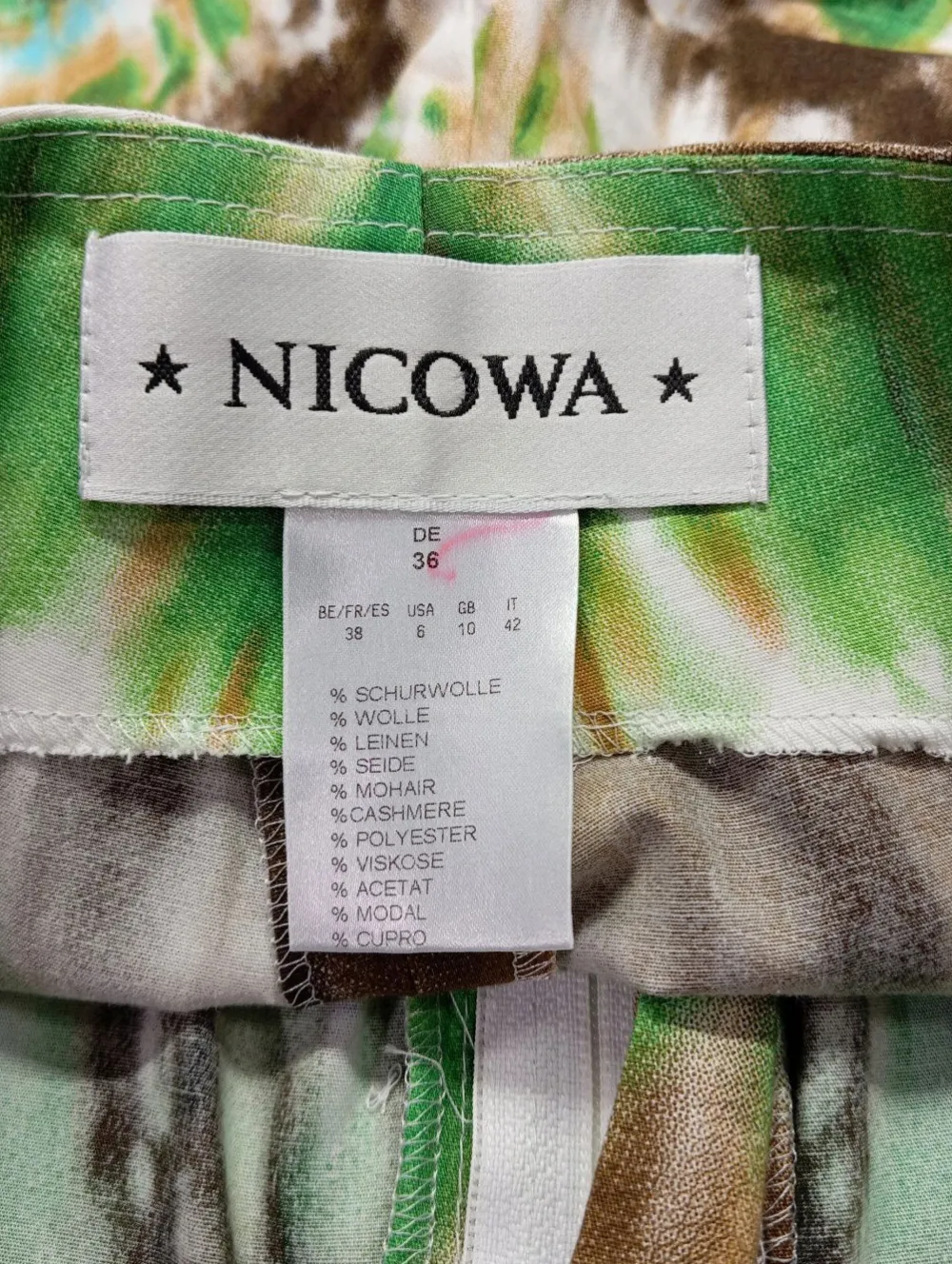 Kurze Hosen>Nicowa Hot Pants Größe 36