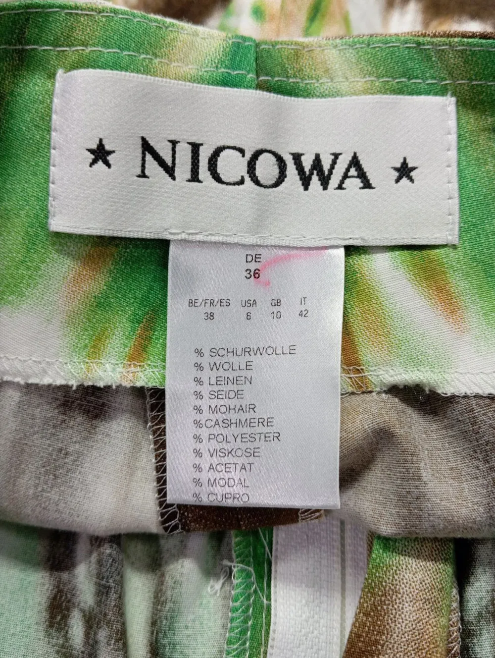 Kurze Hosen>Nicowa Hot Pants Größe 36