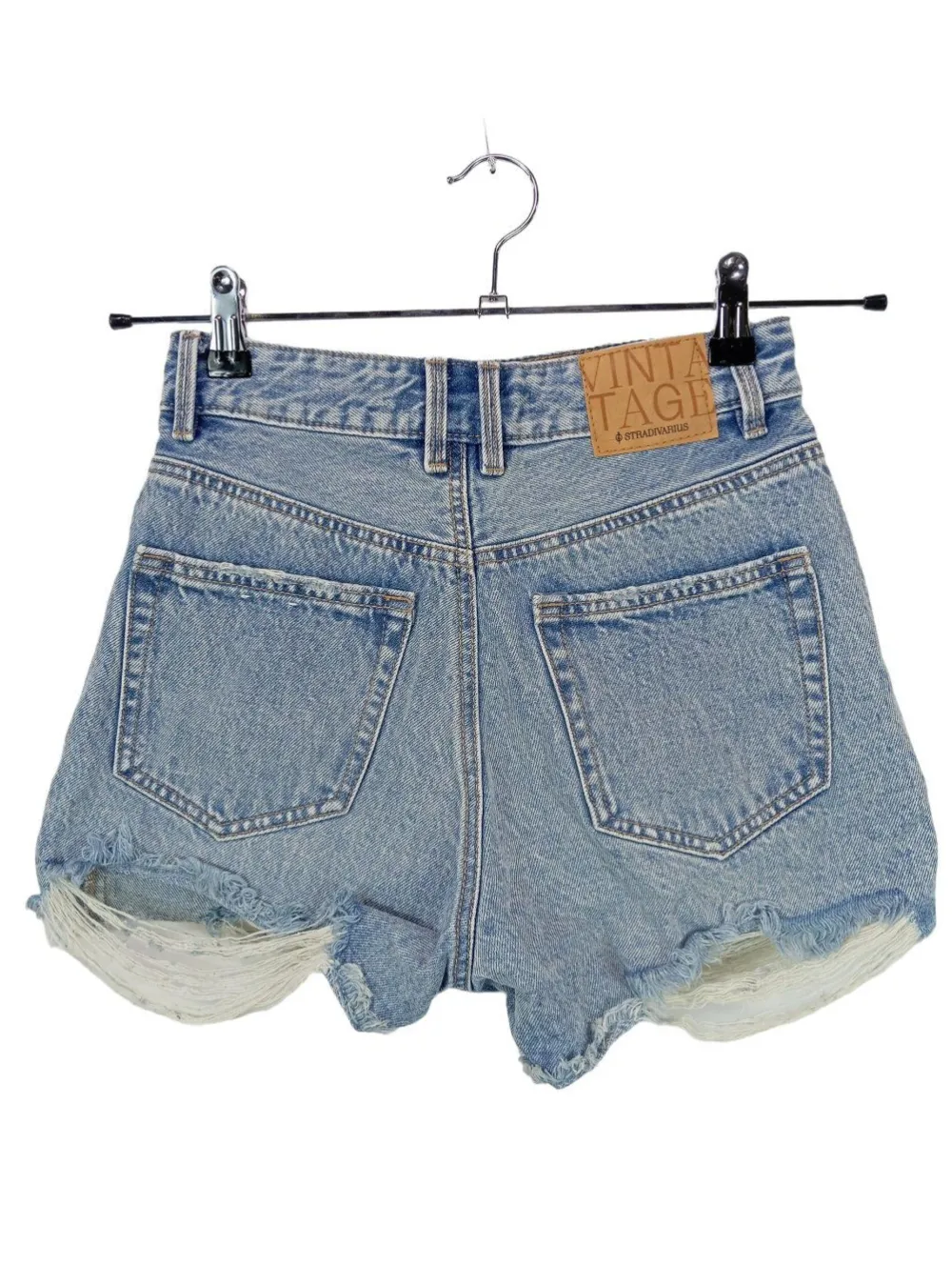 Jeansshorts Größe 34-Stradivarius