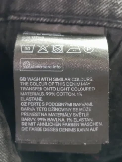 Kurze Hosen><noscript><img width=