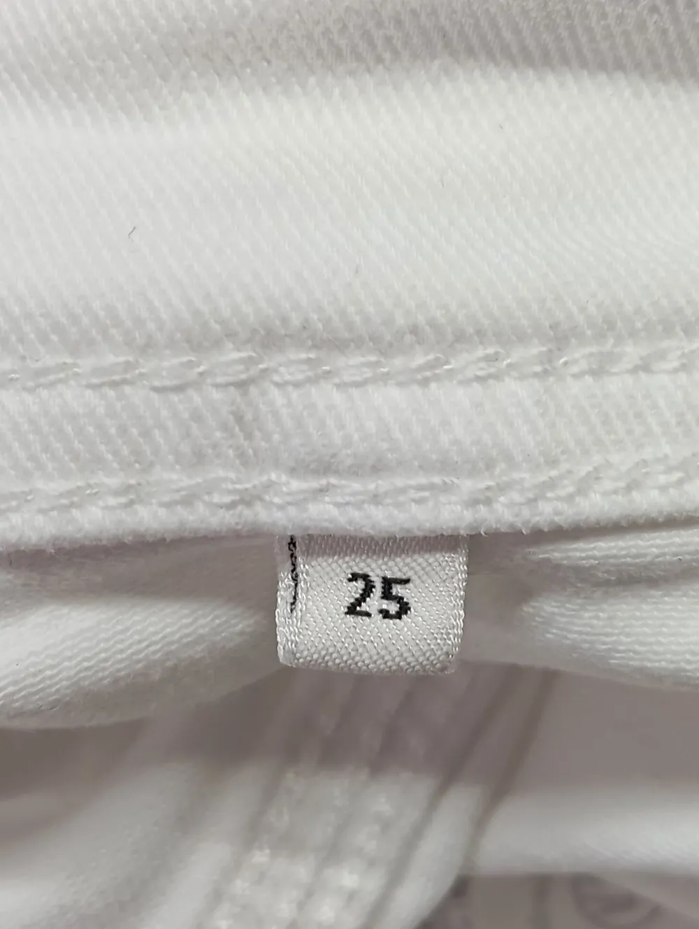 Jeansshorts Größe 34-Marc Ou2019Polo Discount