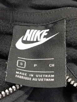 Sweats><noscript><img width=