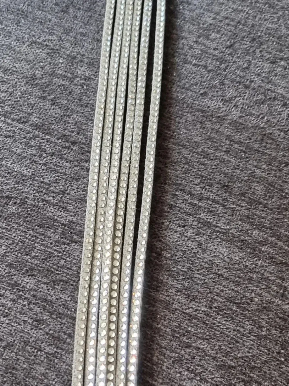 Ketten>Swarovski Kette grau