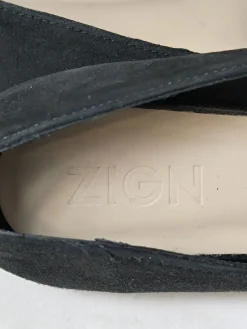 Ballerinas><noscript><img width=