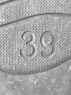 Klassische Ballerinas Größe 39-Unisa Best