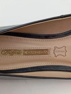 Ballerinas><noscript><img width=