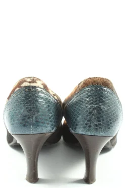 Pumps><noscript><img width=