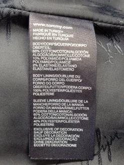 Blazer><noscript><img width=