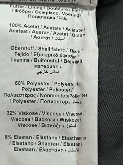 Blazer><noscript><img width=