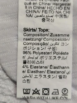 Anzüge><noscript><img width=