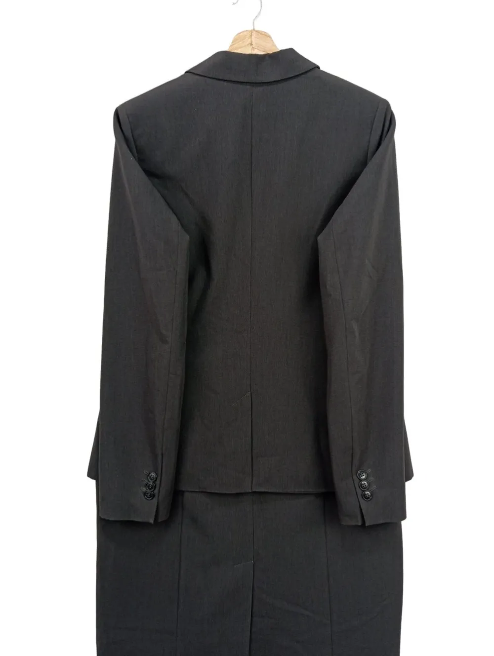 Kostüm Größe 40-Montego