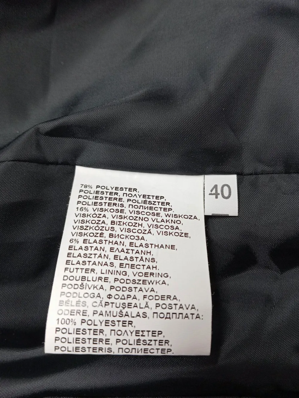 Kostüm Größe 40-Montego