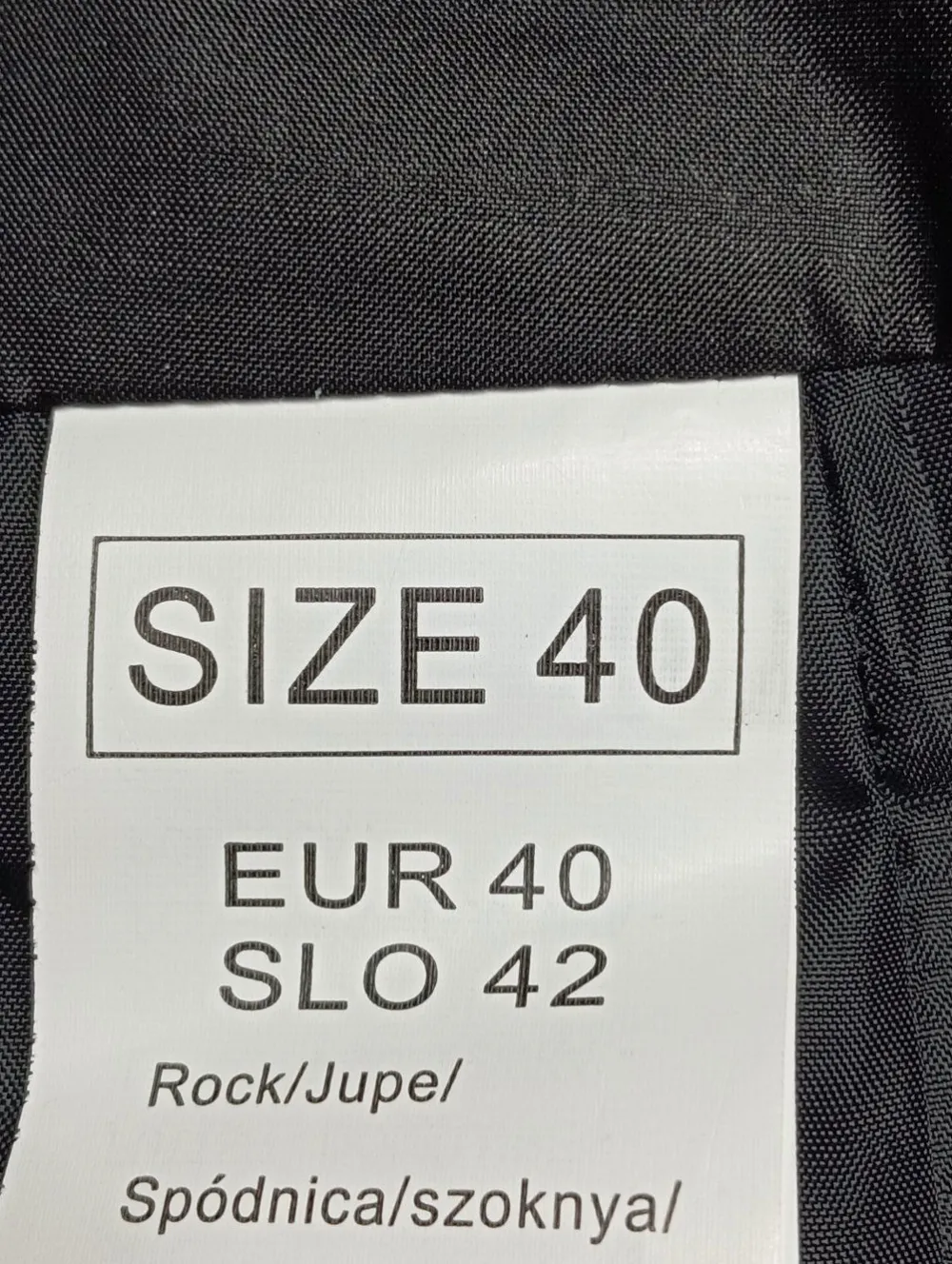 Kostüm Größe 40-Orsay