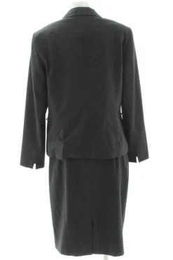 Kostüm Größe 38-Taifun Sale