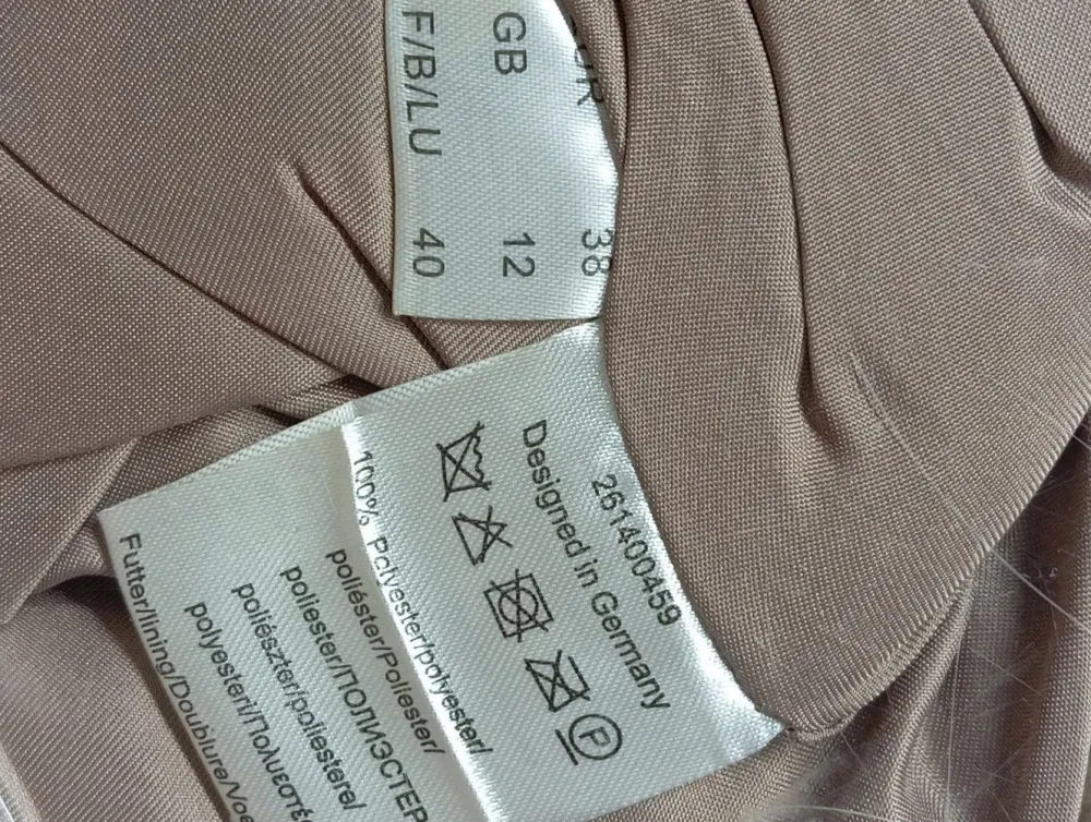 Mäntel>Isabell Kunstfellmantel Größe 38 wollweiß