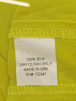 Kurzarm-Bluse Größe 38-Amanda Uprichard New