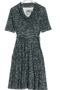 Kurzarmkleid Größe 38-Effieu2018s Heart Clearance