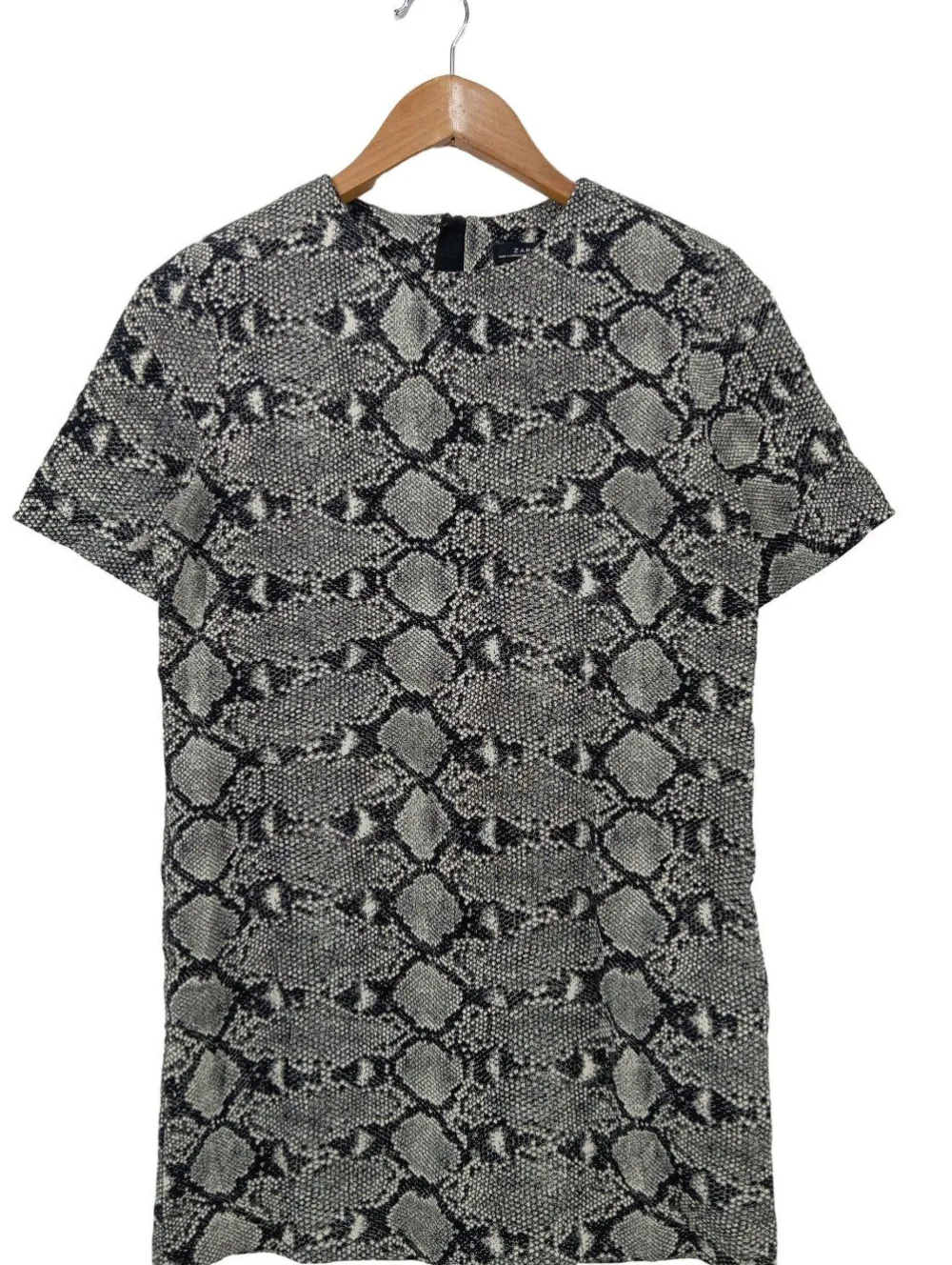 Kleider>Zara Woman Kurzarmkleid Größe 34 hellgrauschwarz