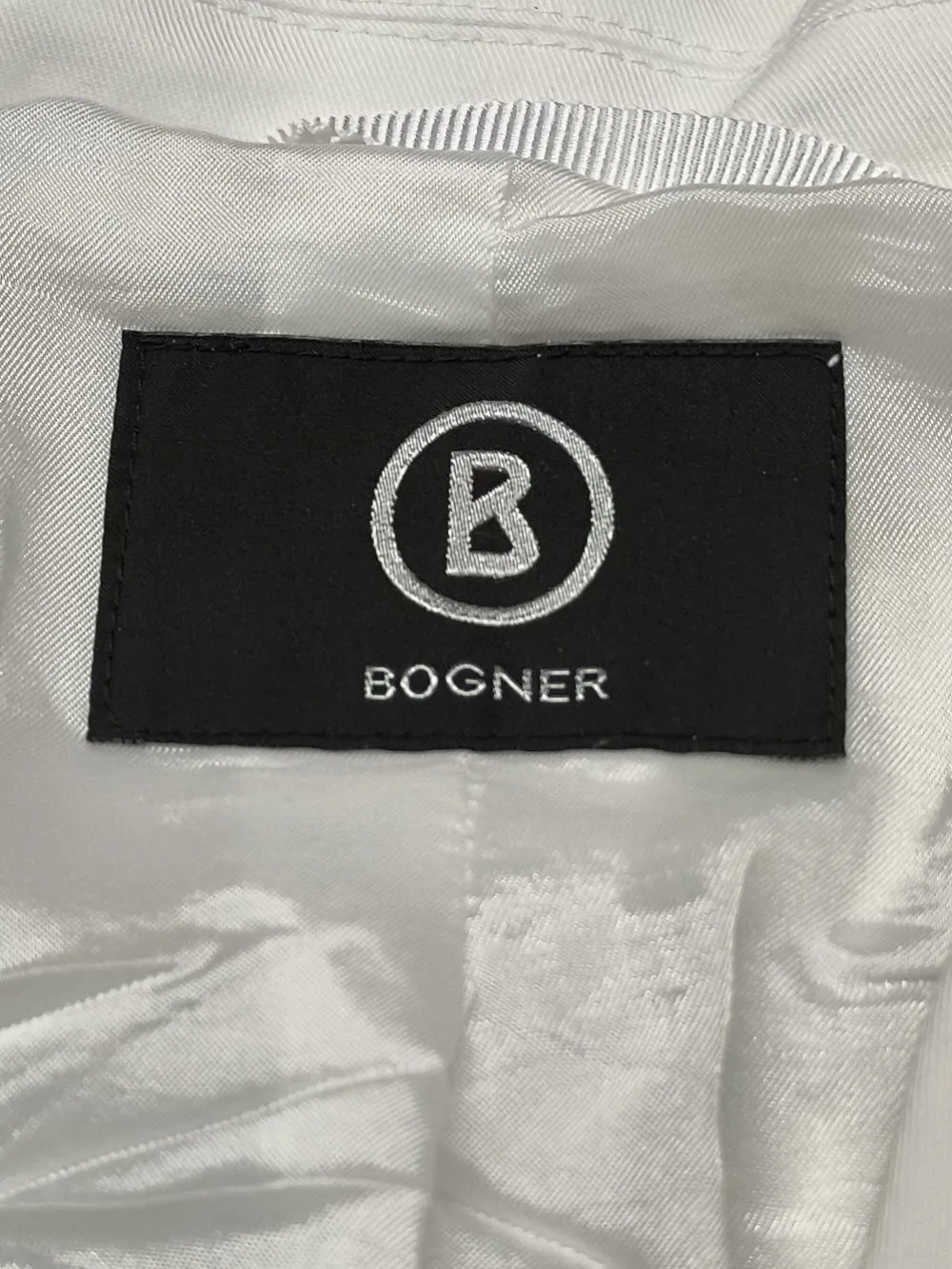 Kurz-Blazer Größe 40-Bogner Best