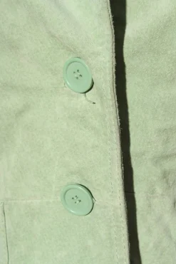 Blazer><noscript><img width=