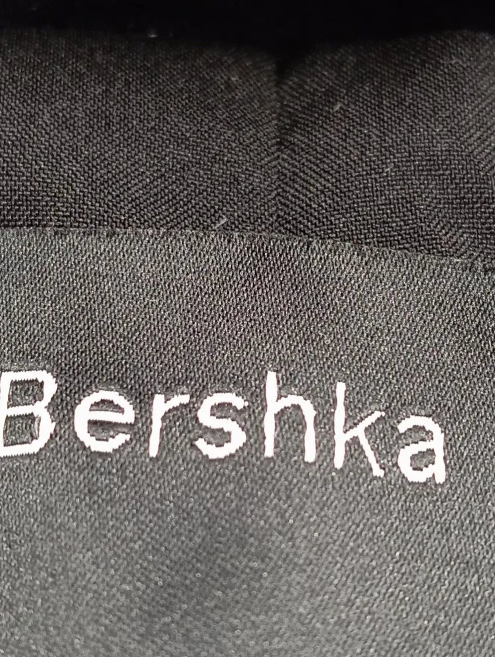 Kurz-Blazer Größe 38-Bershka Clearance