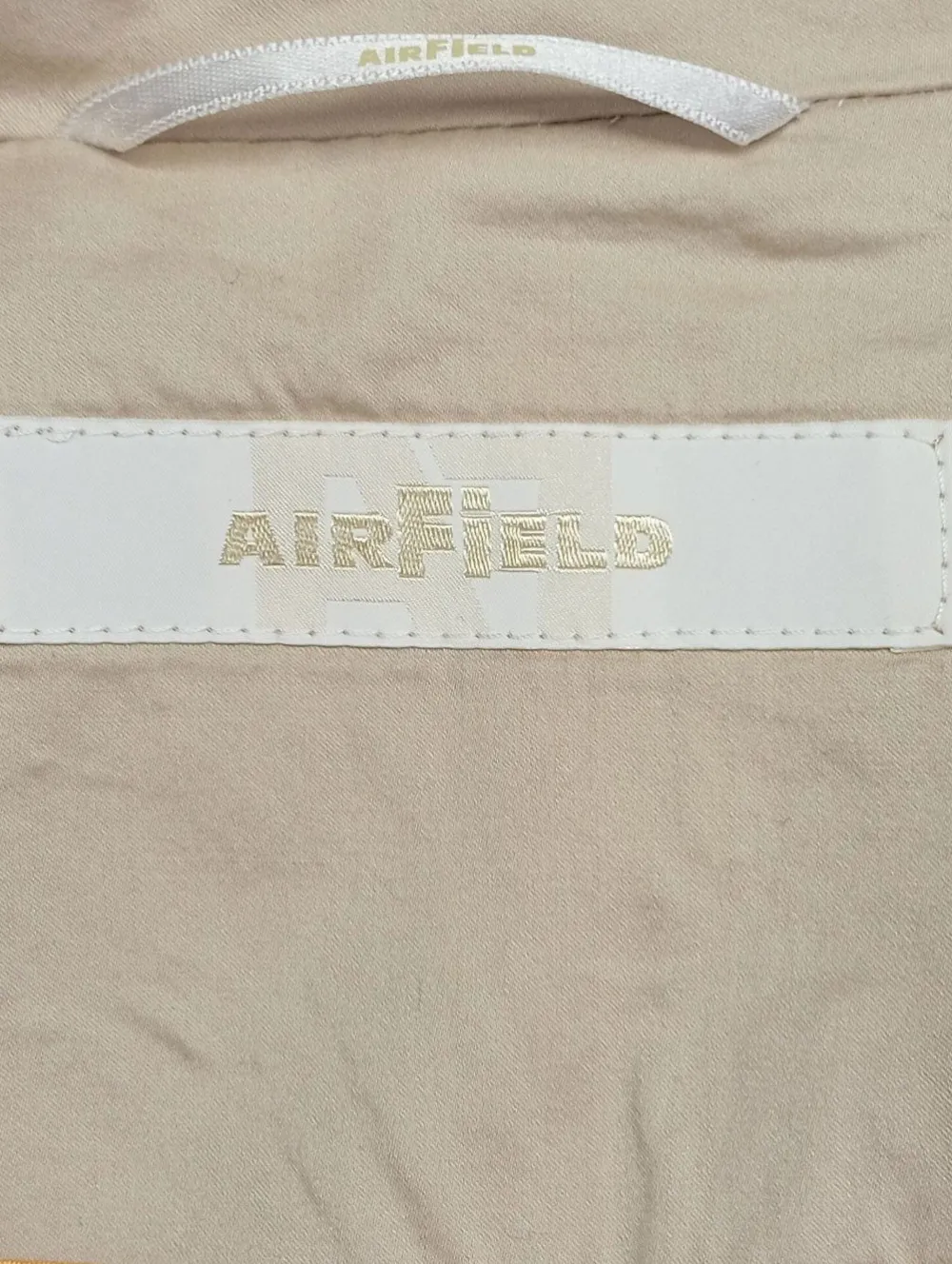 Kurzmantel Größe 42-Airfield Hot