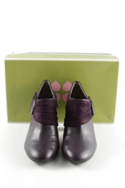 Stiefel>Naturalizer Kurzstiefel Größe 37 schwarz