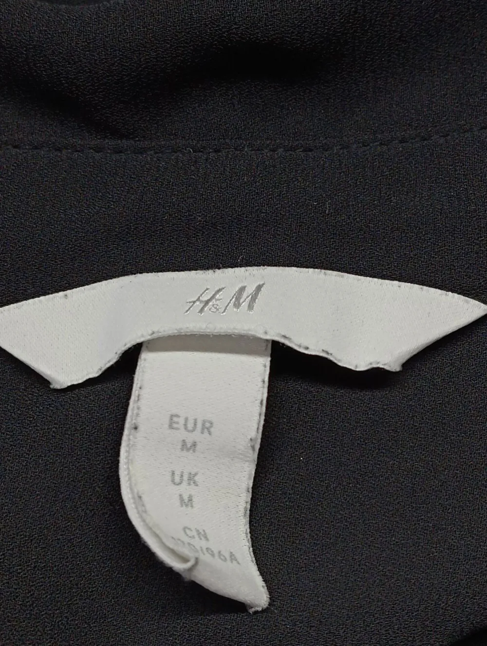 Hemden>H&M Langarmhemd Größe 38 schwarz