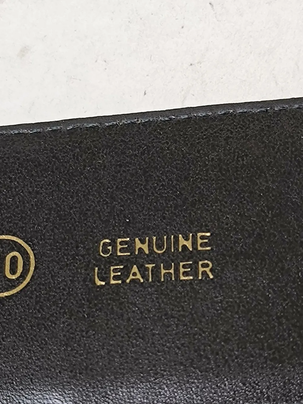 Gürtel>Claudio Orciani Ledergürtel Größe 70 blassgelbschwarz