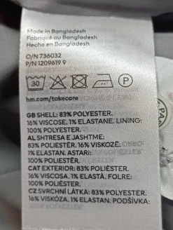 Blazer><noscript><img width=