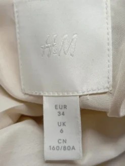 Blazer><noscript><img width=