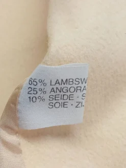 Blazer><noscript><img width=