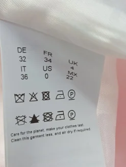 Blazer><noscript><img width=