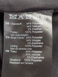 Blazer><noscript><img width=